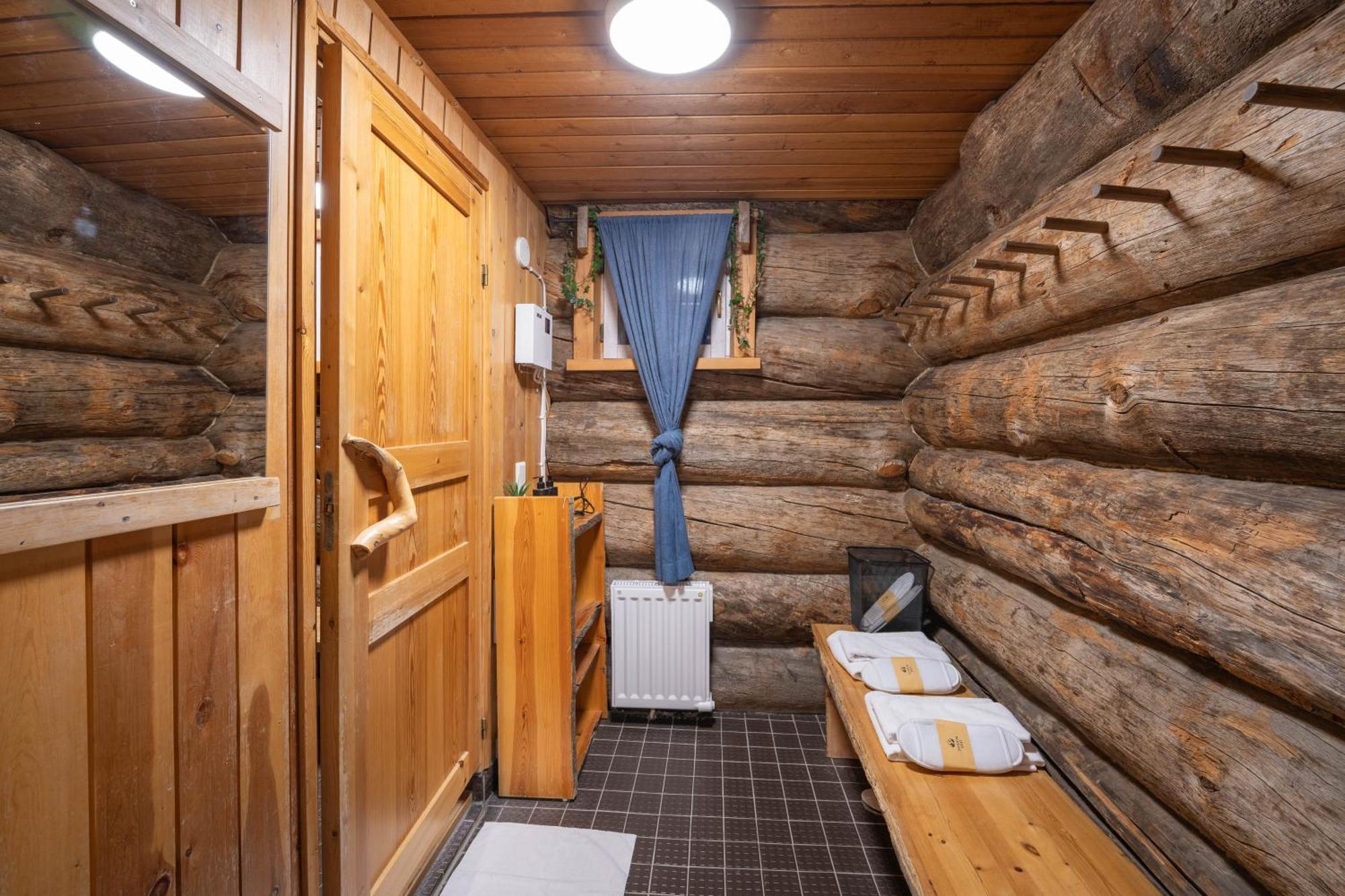 Kuukkeli Hirvas Suite Saariselka Esterno foto
